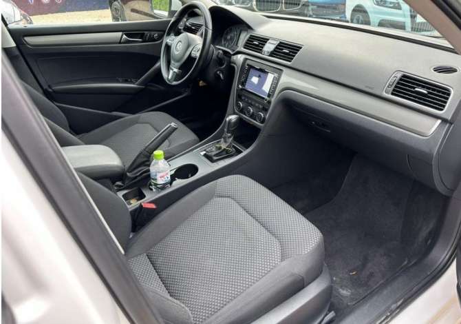 Jepet me qera makina Volkswagen Passat duke filluar nga 35 euro dita.