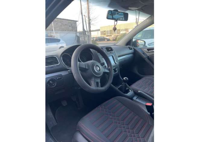 Noleggio Auto  a Tirana - 35 Euro