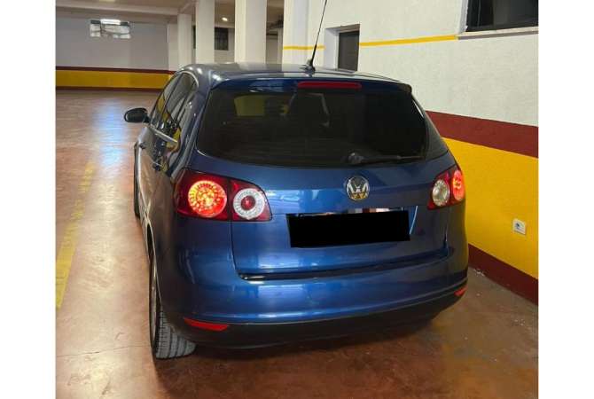 Noleggio Auto  a Tirana - 33 Euro