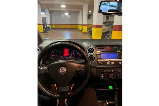Noleggio Auto  a Tirana - 33 Euro