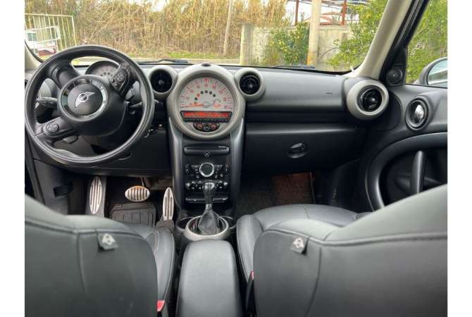 Makina me qera Mini Couper Sport per 35 euro dita