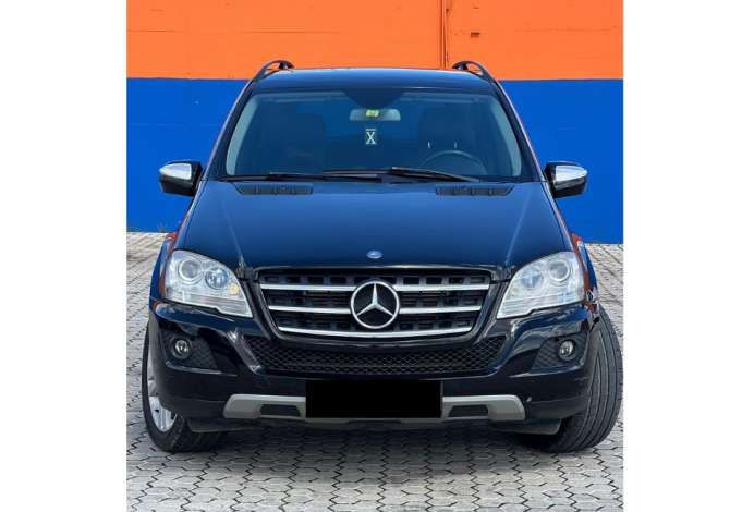 Makina me qera Mercedes Benz Ml per 50 euro dita +5 dite