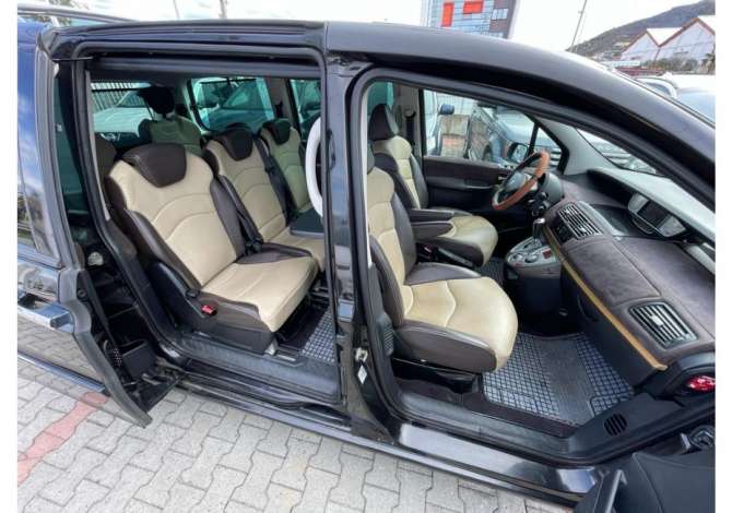 Makina me qera  ne Tirane - 40 Euro