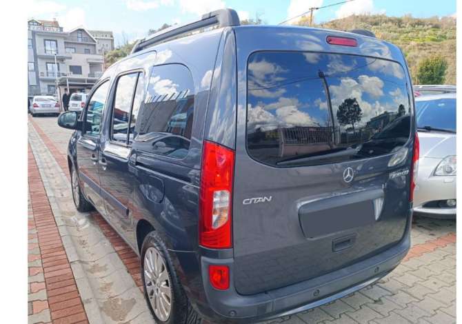 Makina me qera Mercedes Benz Citan per 35 euro dita