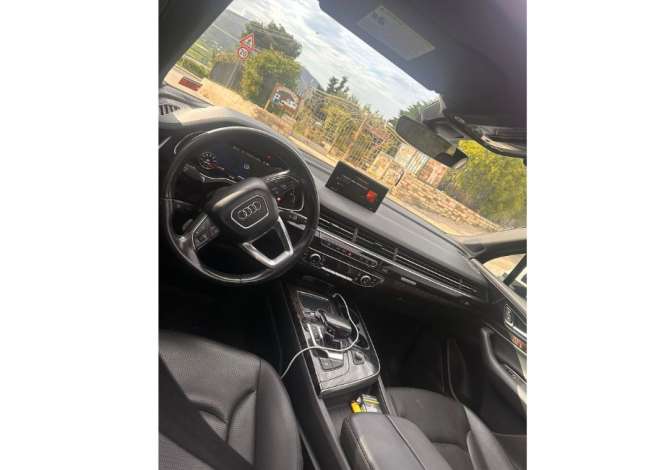 Makina me qera Audi SQ7 per 220 euro dita