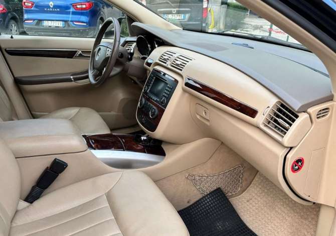 Makina me qera R class per 45 euro dita 5+1 vende