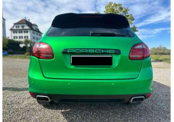 Makina me qera ne Tirane - 140 Euro