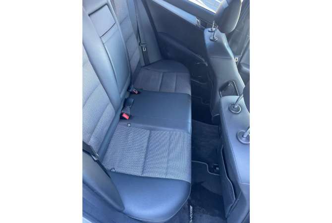 Makina me qera me portobagazh Mercedes Benz per 35 euro