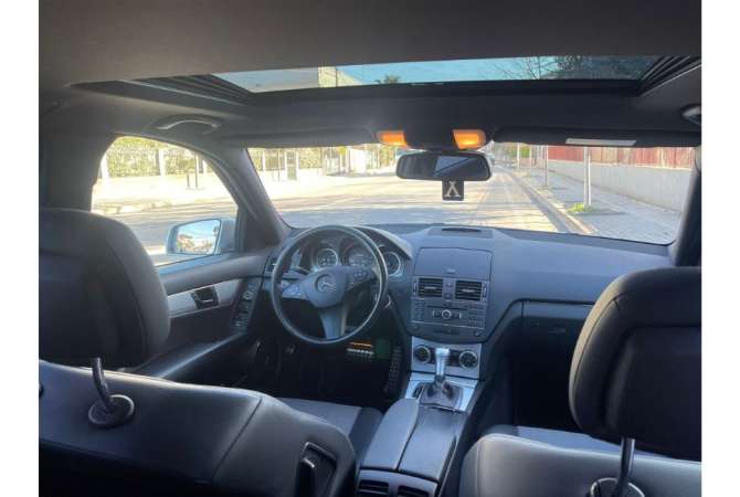 Makina me qera me portobagazh Mercedes Benz per 35 euro