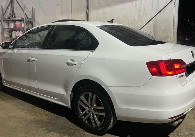 Car Rental in Tirana - 30 Euro