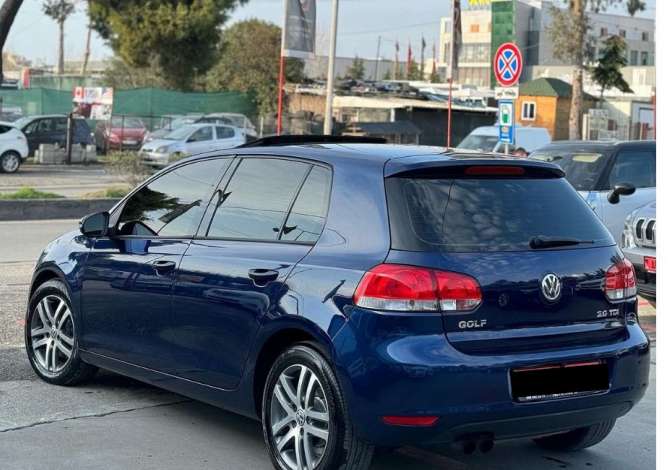 Car Rental in Tirana - 30 Euro