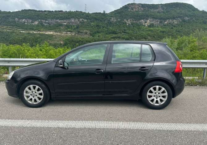 Noleggio Auto  a Tirana - 32 Euro
