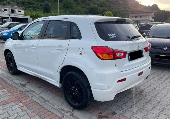 🌟 Makina me qera Mitsubishi ASX per vetem 40 euro  