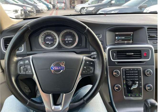 📢Oferte 🌟 Makina me qera Volvo per 40 euro dita