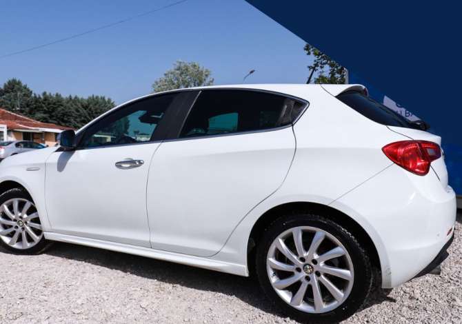 Car Rental in Tirana - 30 Euro