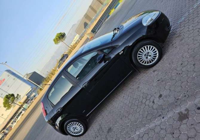 Makina me qera ne Tirane - 25 Euro