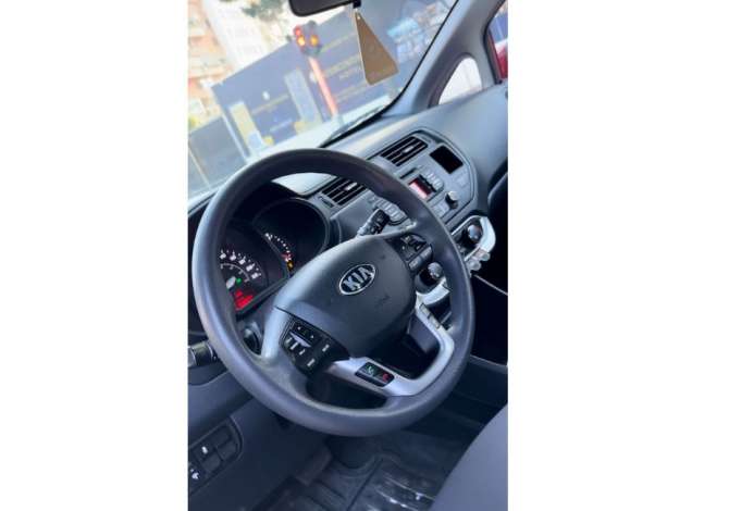 Noleggio Auto  a Tirana - 30 Euro