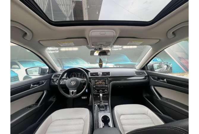 Makine me qera Volkswagen Passat duke nisur nga 40 euro dita.