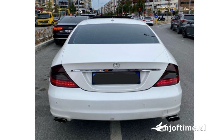 Makina ne shitje ne Tirane - 6,800 Euro