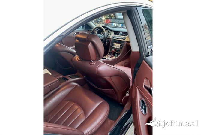 Cars for sale in Tirana, Mercedes-Benz, 2009 Diesel,Kambio Automatik Payment 6,800  Euro.