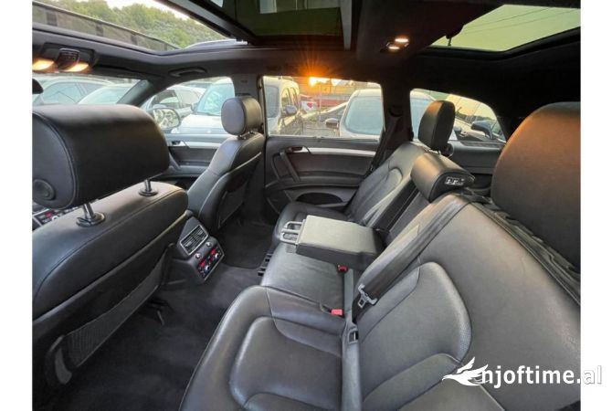 Makina me qera 7 vendeshe Audi Q7 duke filluar nga  60 euro 