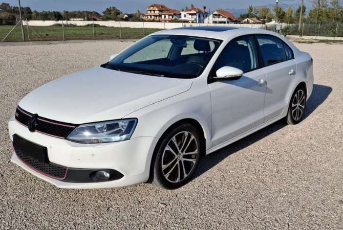 Noleggio Auto  a Tirana - 35 Euro