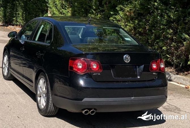 Noleggio Auto  a Tirana - 30 Euro