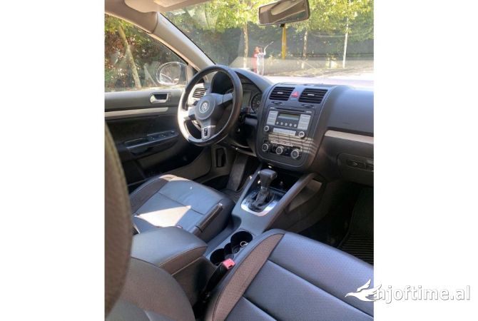 Noleggio Auto  a Tirana - 30 Euro