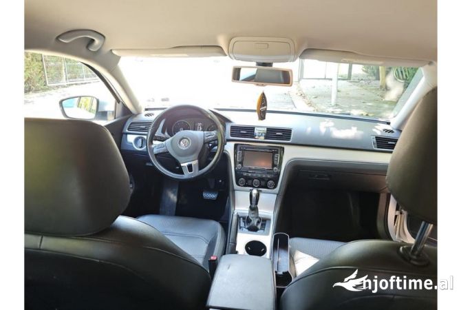 Noleggio Auto  a Tirana - 30 Euro