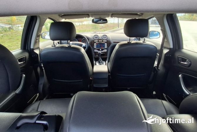 Makina me qera Ford Mondeo per vetem 28 euro