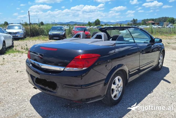 Car Rental in Tirana - 30 Euro