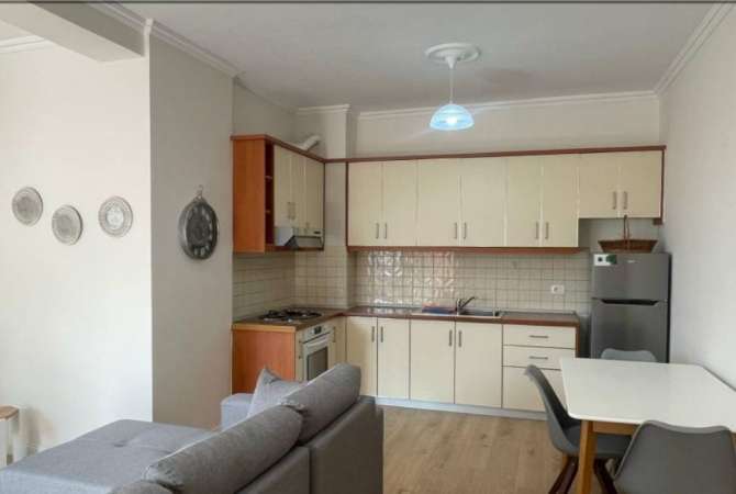 Shtepi ne shitje 1+1 ne Tirane - 93,000 Euro