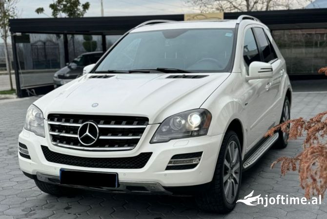 Noleggio Auto  a Tirana - 70 Euro
