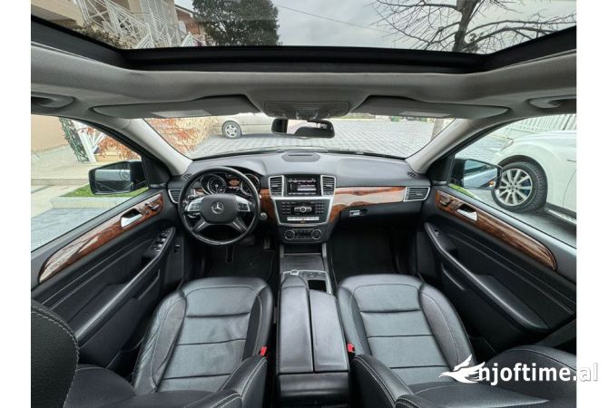 Makina me qera Mercedes Benz Ml per vetem 95 euro dita 