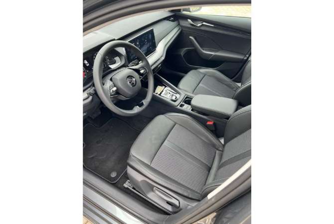 Makina me qera Skoda Octavia me cmim 65 euro dita