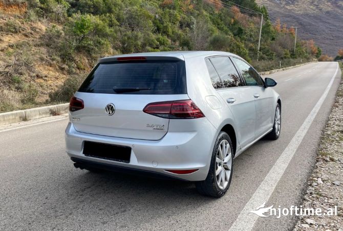 Makina me qera Volkswagen Golf 7 me look GTI per vetem 40 euro dita 