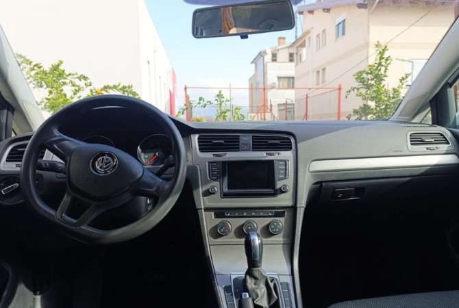 Makina me qera Volkswagen Golf 7 GTI duke filluar nga 50 euro dita