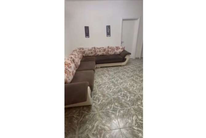 Shtepi me qera 2+1 ne Tirane - 55,000 Leke