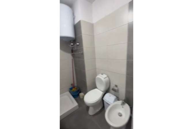 Shtepi me qera 2+1 ne Tirane - 55,000 Leke