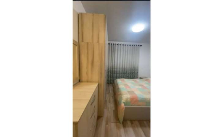 Shtepi me qera 2+1 ne Tirane - 5,500 Euro