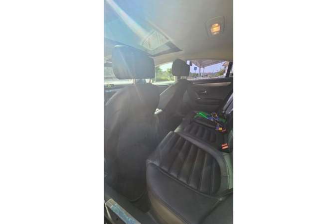 Makina ne shitje ne Tirane, Volkswagen, 2013 Diesel,Kambio Automatik Pagesa 8,200  Euro.