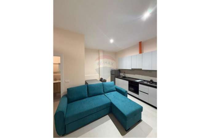 Shtepi me qera Apartament ne Tirane, 1+1, Mobilimi E mobiluar, Pagesa 450  Euro.
