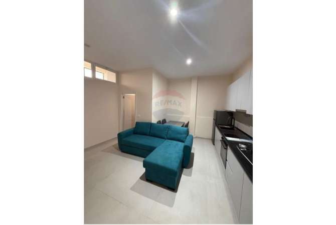 Shtepi me qera 1+1 ne Tirane - 450 Euro