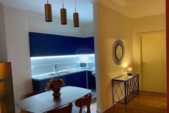 House for Rent 1+1 in Tirana - 800 Euro