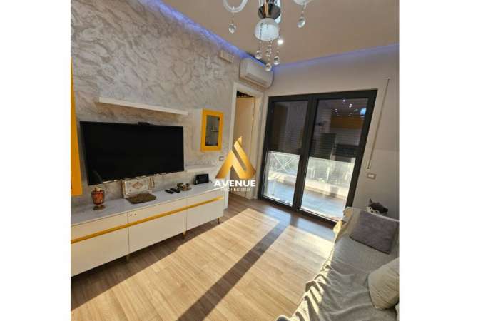 House for Rent 1+1 in Tirana - 800 Euro