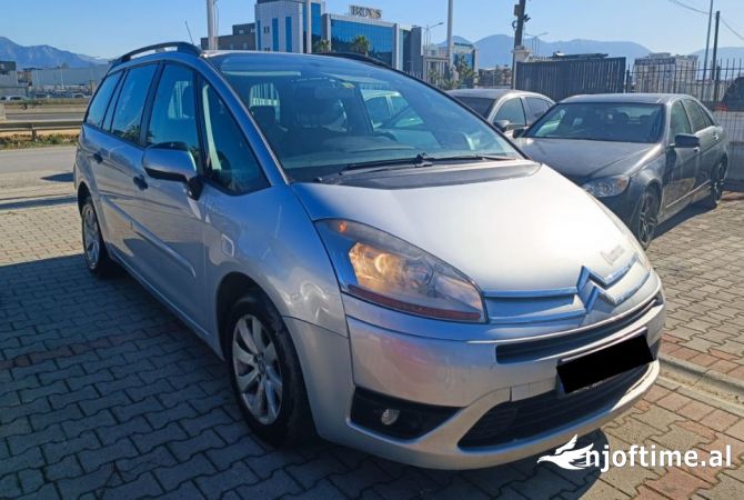 Car Rental  in Tirana - 40 Euro