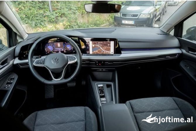 Makina me qera Volkswagen Golf 8 per vetem 65 euro dita + 10 dite