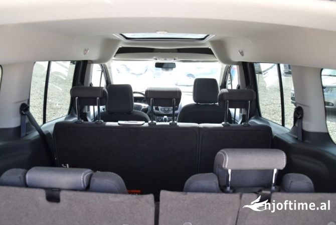 Noleggio Auto  a Tirana - 60 Euro