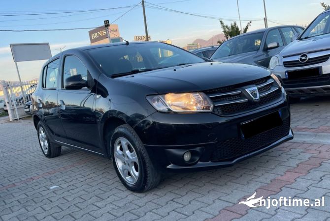 Makina me qera ne Tirane - 35 Euro