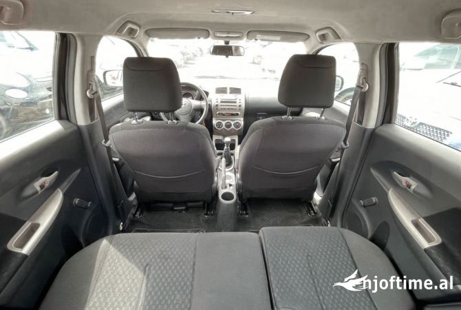 Makina me qera Toyota Urban Cruiser per vetem 30 euro dita 